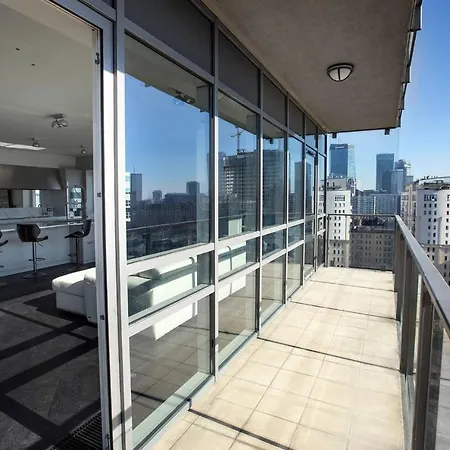 Platinum B Tower Master Corner 114sqm 14th Floor דירה *