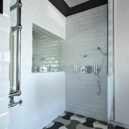 דירה Platinum B Tower Master Corner 114sqm 14th Floor