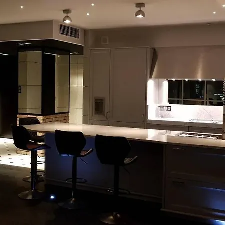דירה Platinum B Tower Master Corner 114sqm 14th Floor ורשה