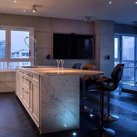 דירה Platinum B Tower Master Corner 114sqm 14th Floor *