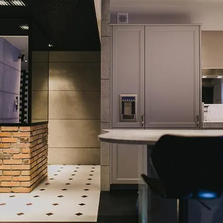 Platinum B Tower Master Corner 114sqm 14th Floor * ורשה