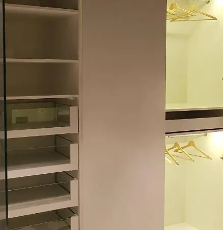 Platinum B Tower Master Corner 114sqm 14th Floor
