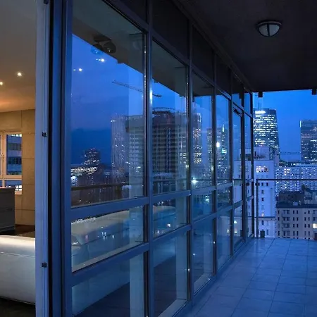 Platinum B Tower Master Corner 114sqm 14th Floor ורשה