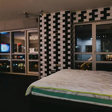 Platinum B Tower Master Corner 114sqm 14th Floor ורשה