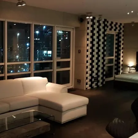דירה Platinum B Tower Master Corner 114sqm 14th Floor ורשה