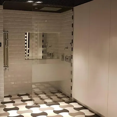Platinum B Tower Master Corner 114sqm 14th Floor * ורשה